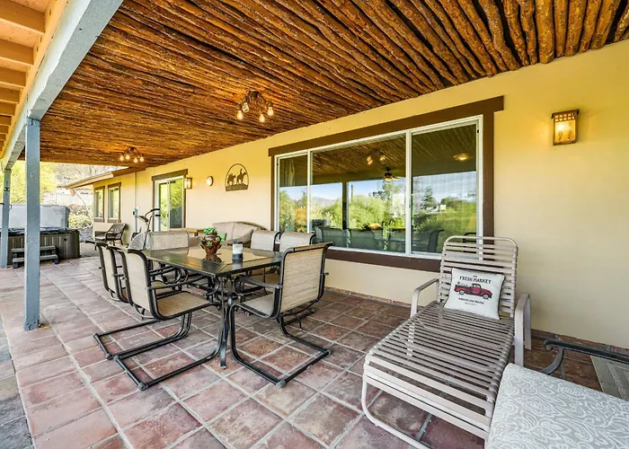 Surrey's Oasis Cave Creek